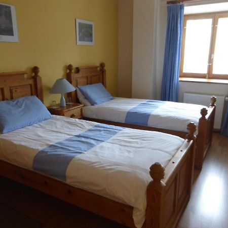 L'Hirondelle Chambres D'Hotes Saint-Mathieu 外观 照片