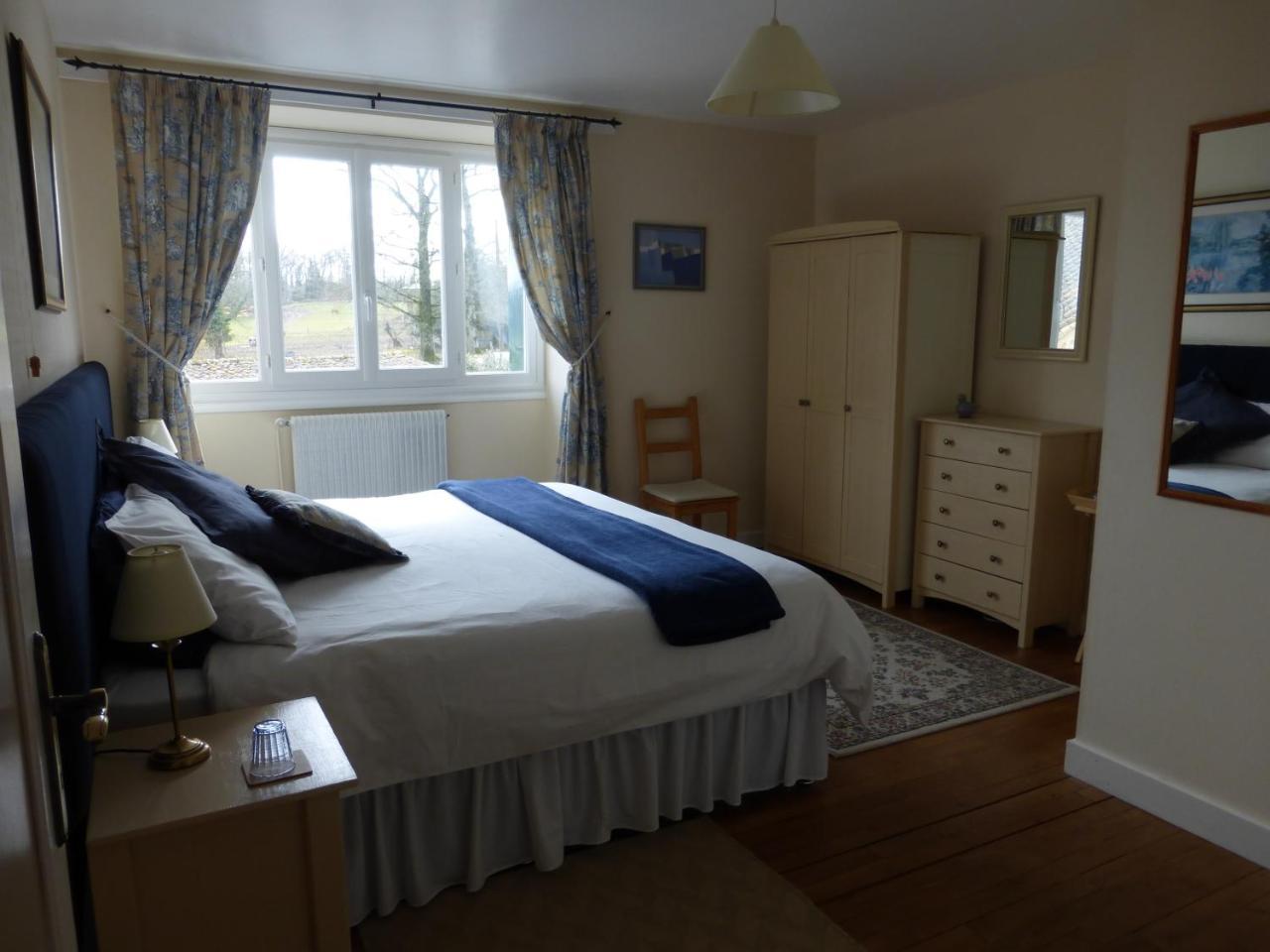 L'Hirondelle Chambres D'Hotes Saint-Mathieu 外观 照片
