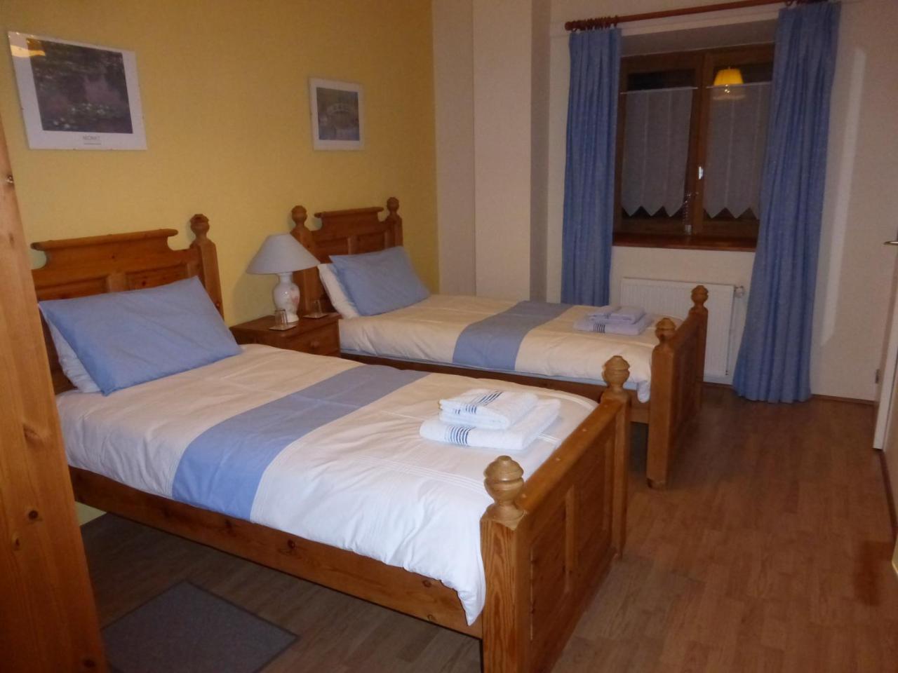 L'Hirondelle Chambres D'Hotes Saint-Mathieu 外观 照片